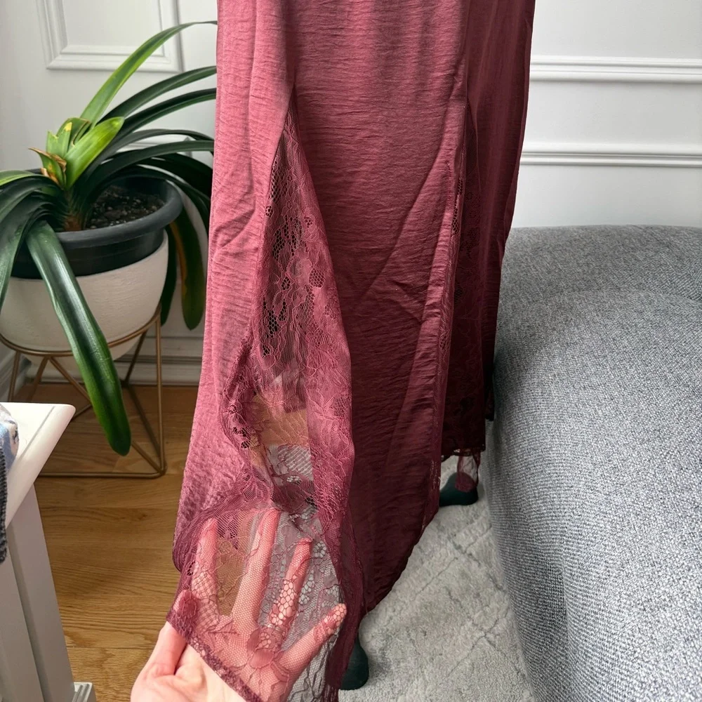 Betsey Johnson Burgundy Midi Dress - Picture 6 of 9
